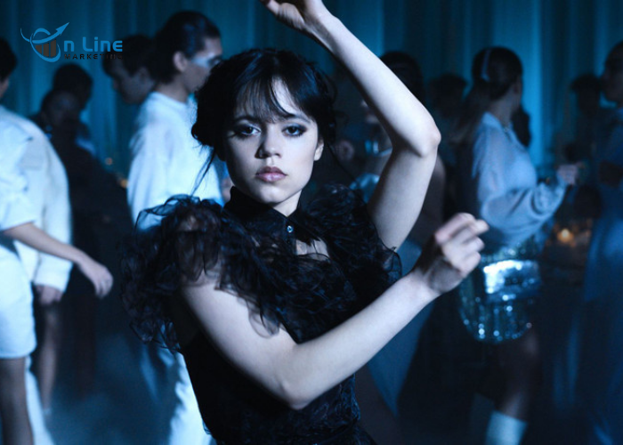 Một điệu nhảy kỳ quái – hàng triệu bản sao. Netflix không trả tiền quảng cáo, chỉ tạo điểm chạm văn hóa